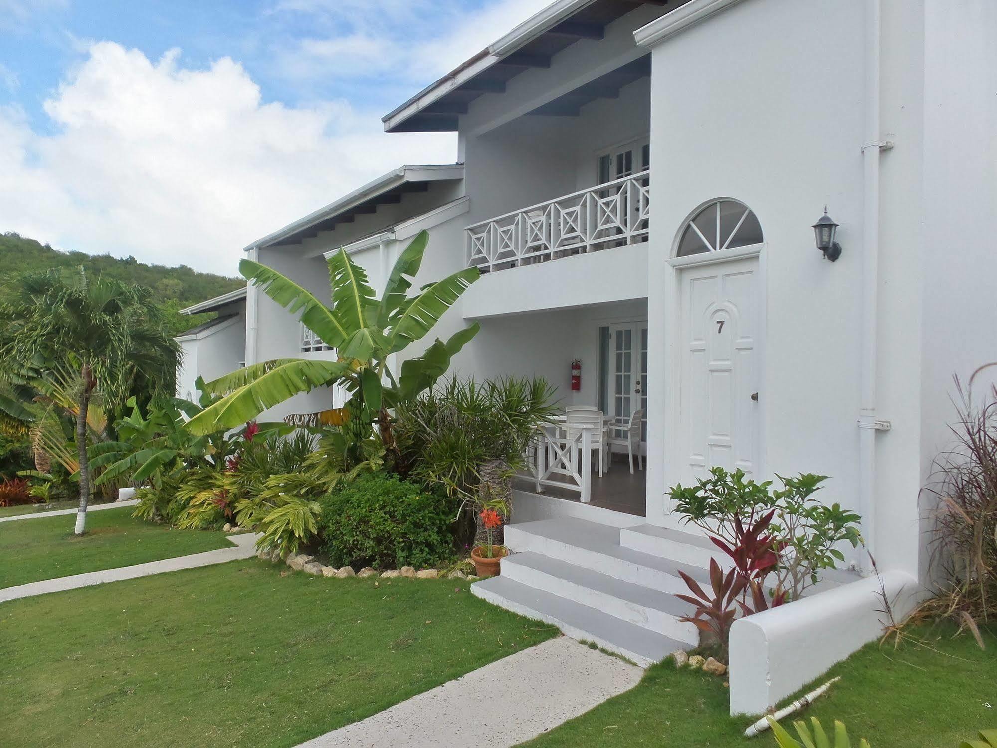 Dickenson Bay Cottages Cedar Grove Buitenkant foto